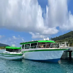 Center Cabin And Full Cabin Fishing Boats: Comfort Meets Functionality