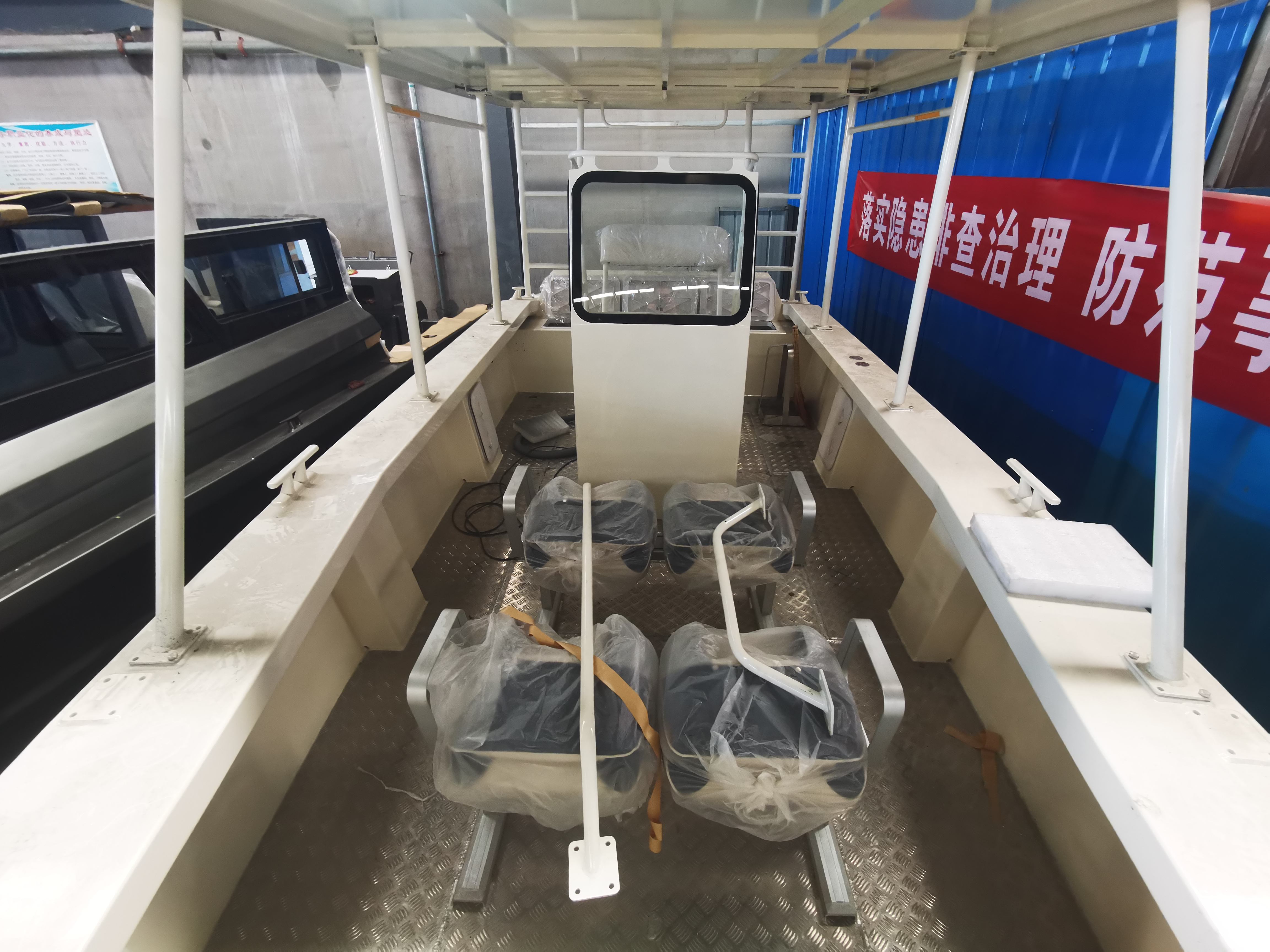 7.9m X 2.55m Aluminum Cargo Crsuing Work Boat Landing Craft for Sale