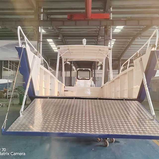 10m(33ft) Landing Craft Console Boat