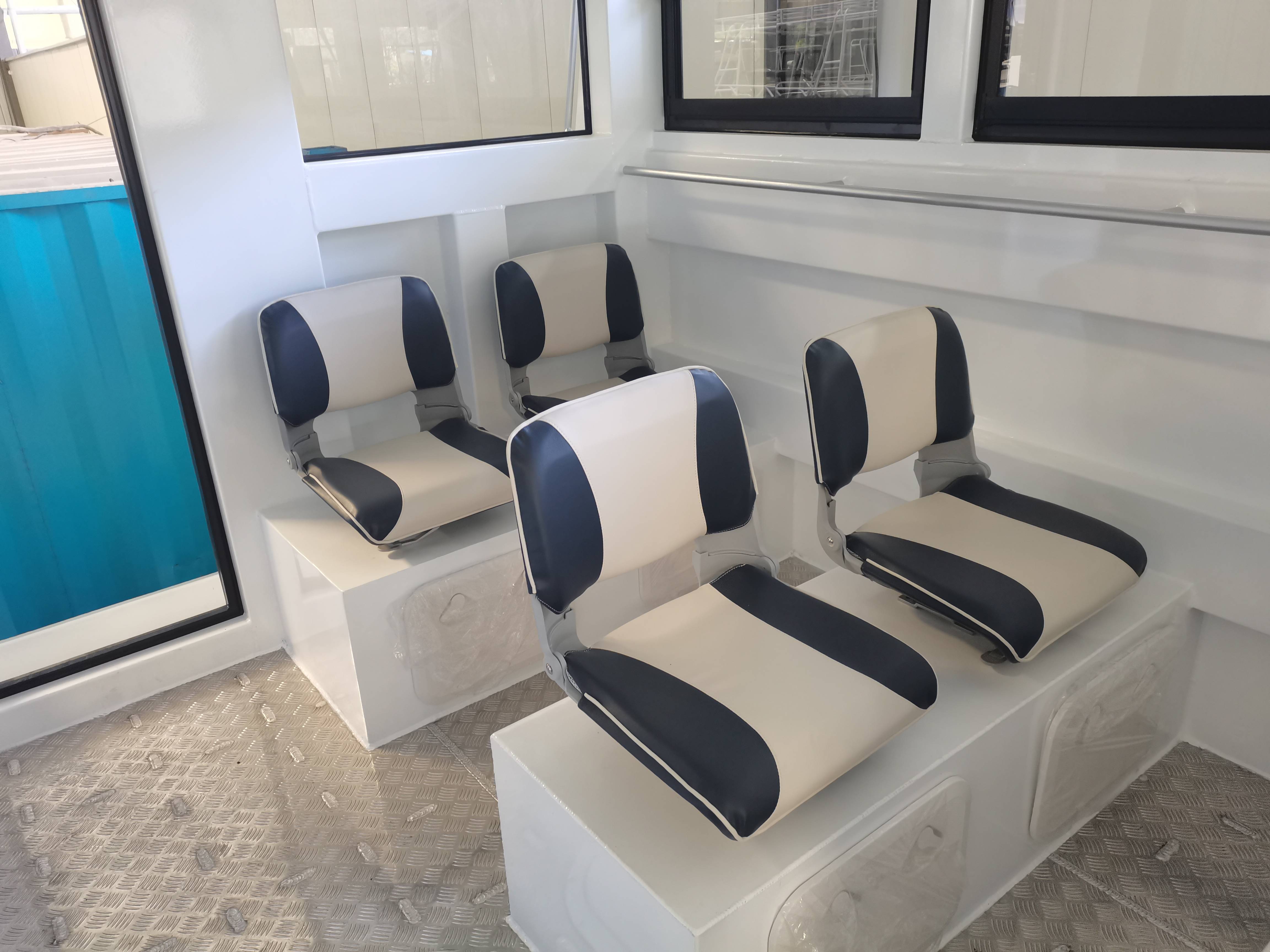 11m cabin (4)