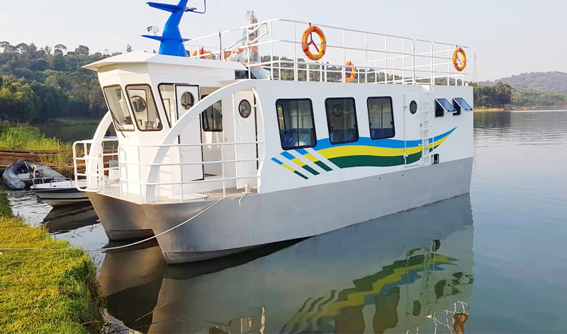 Rwanda 11m catamaran passenger.png