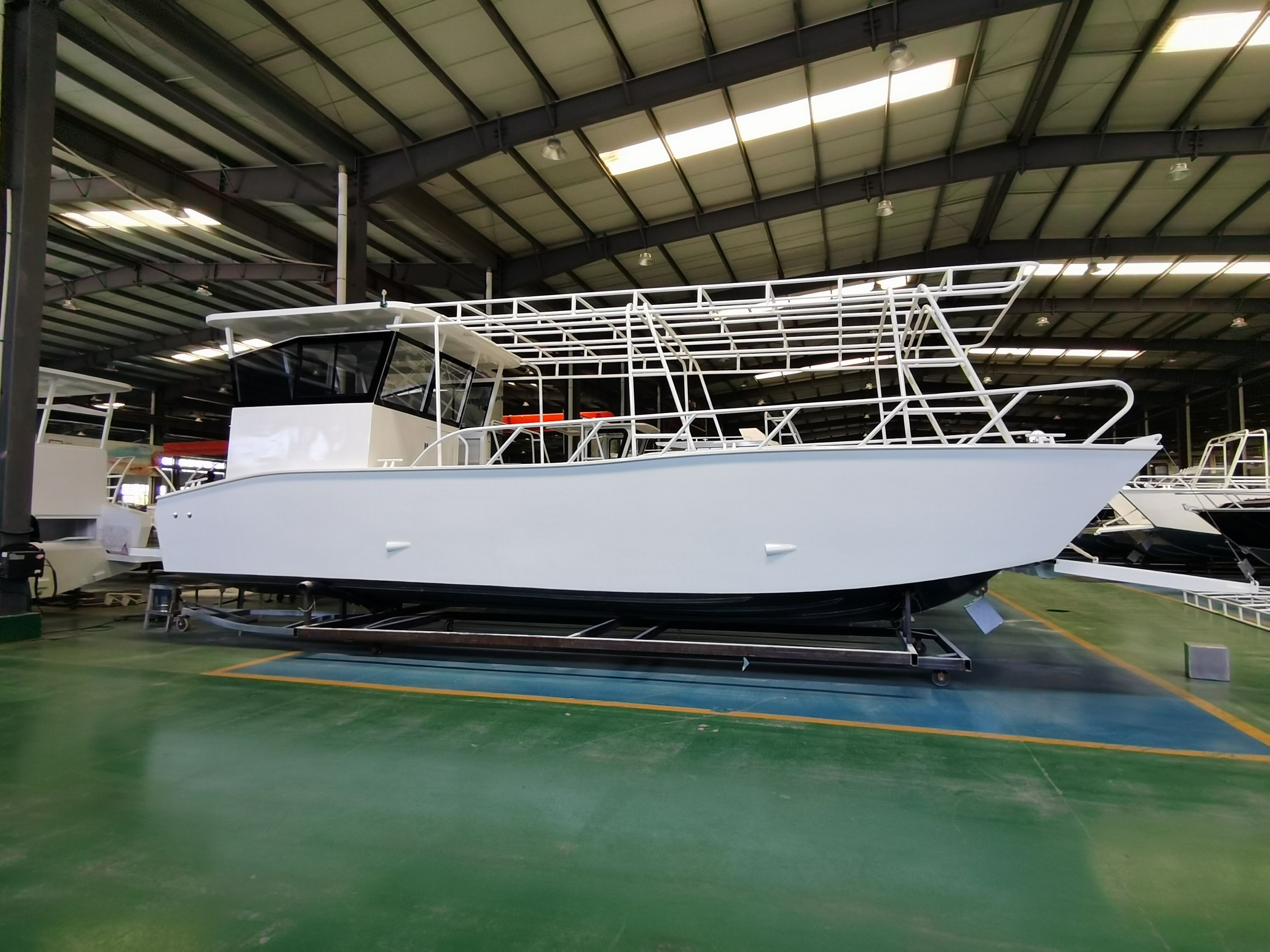 10M (33FT) Landing Craft Cabin Boat