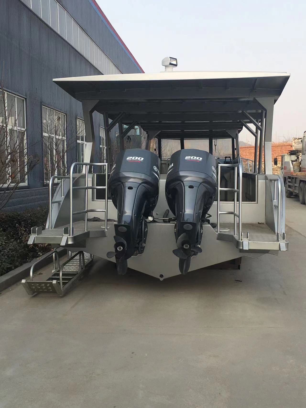 12.8 diving boat (6)