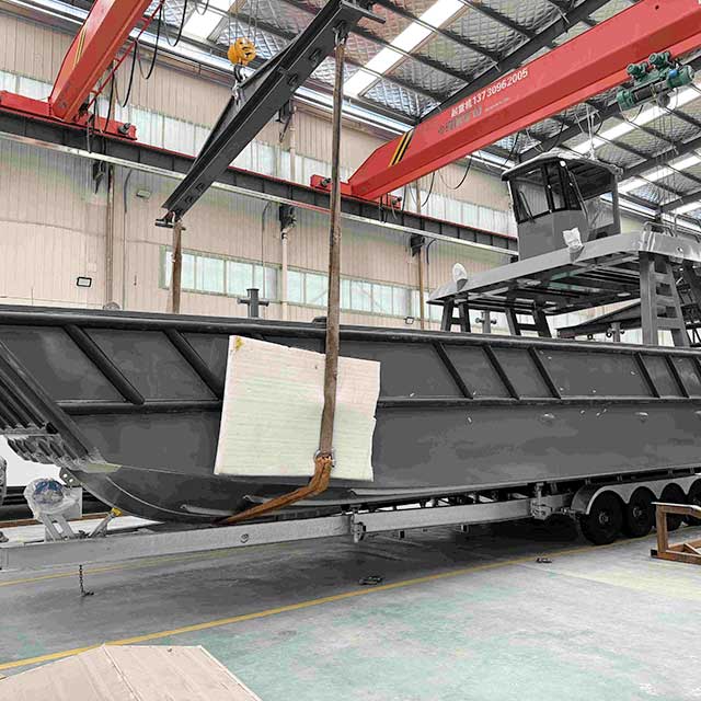 14m(47ft) Landing Craft Boat