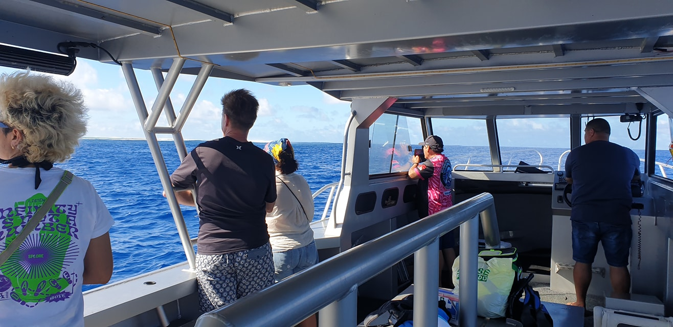 12.8 diving boat (1)