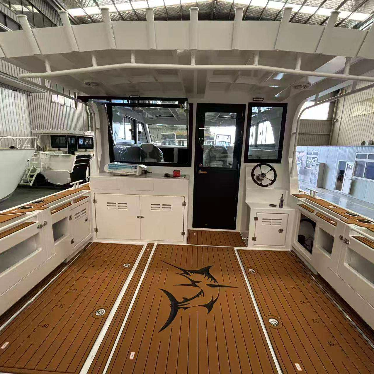 10m 33ft Enclosed Cabin Fishing Boat